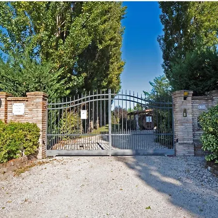 Gasthuis Tenuta La Rotta - & Pool Ravenna