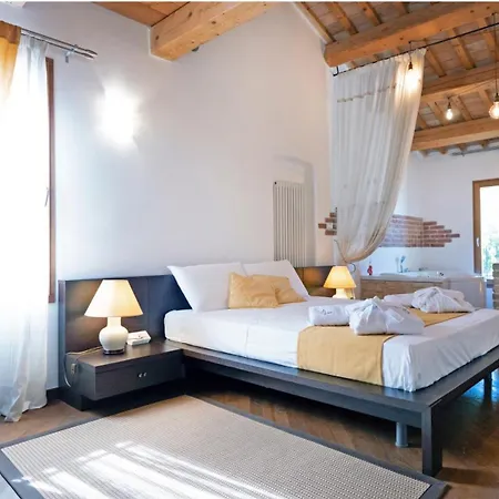 Pensión Tenuta La Rotta - & Pool Rávena