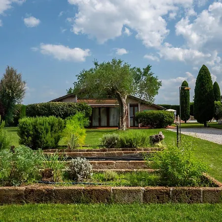 Tenuta La Rotta - & Pool Pensionat