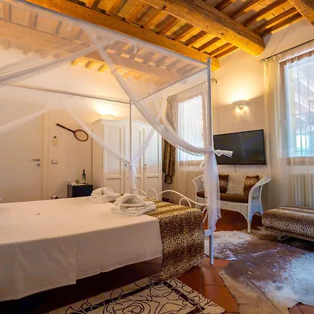 Tenuta La Rotta - & Pool 4* Rávena