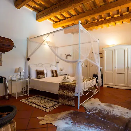 Tenuta La Rotta - & Pool Pensionat