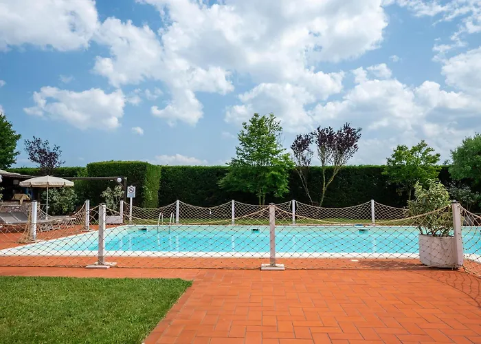 Tenuta La Rotta - & Pool Pensionat 4*