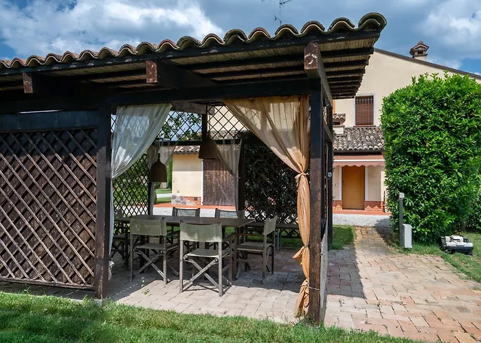 Tenuta La Rotta - & Pool Pensionat 4*
