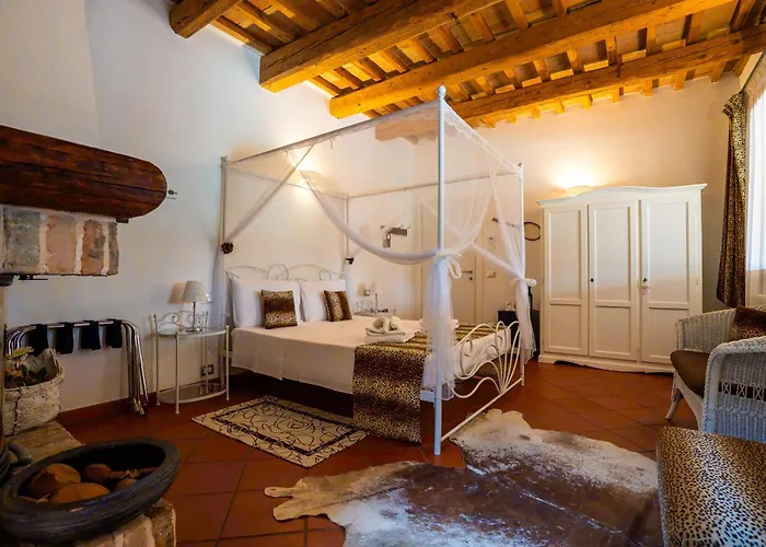 Tenuta La Rotta - & Pool Pensionat